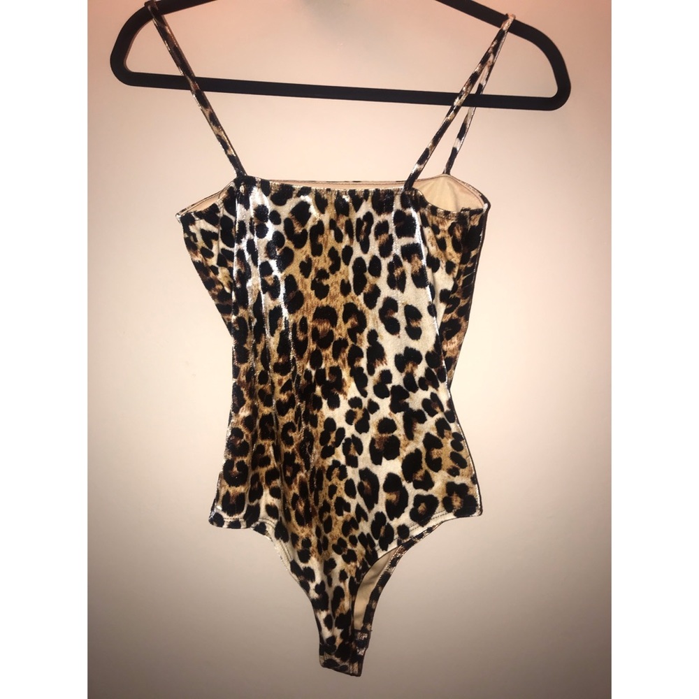 Leopard Bodysuit - Picture 2 of 5